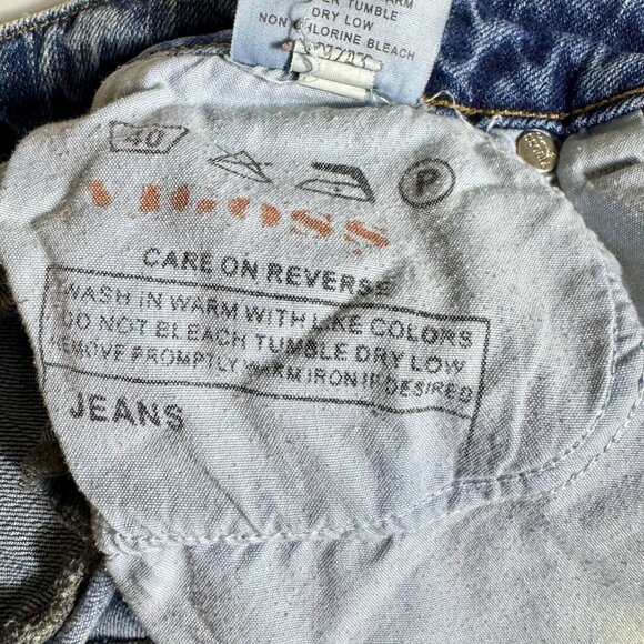 Vigoss Jeans Women’s Size 27 Bootcut Distressed Stretch Denim – Light Wash - Picture 12 of 16